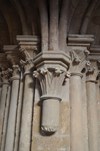 Capitel-claustro
