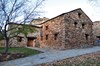 Casa-con-toalla-azul