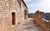 Calle-junto-a-muralla