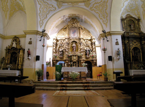 Sienes-interior-iglesia-ok